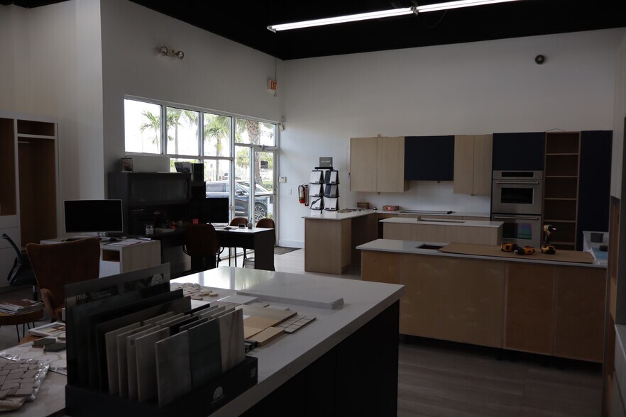 More Photos Of 2400 W Copans Rd, Pompano Beach Showroom For Lease