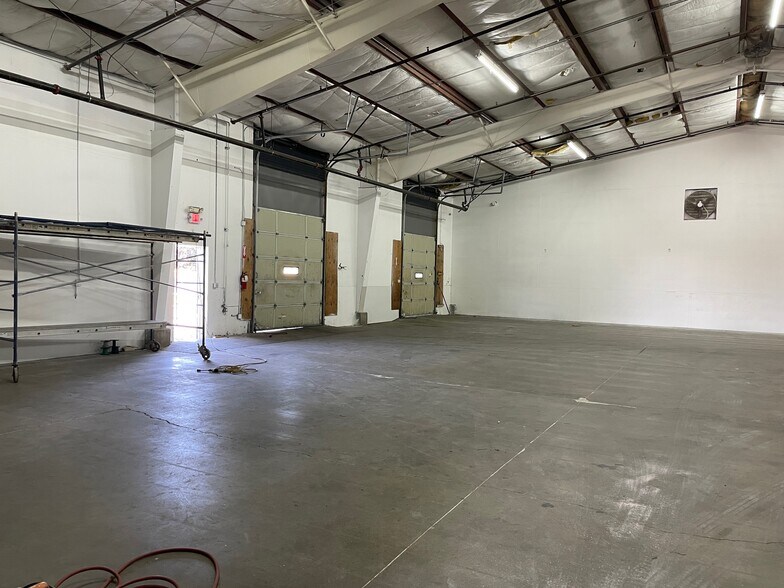 More Photos Of 5420 N Corrigan Rd, Otis Orchards Warehouse For Sale