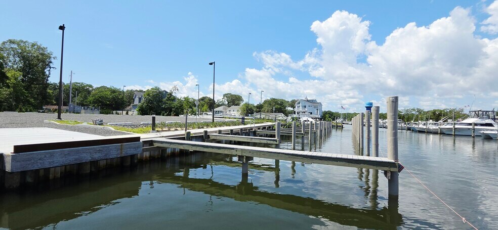 More Photos Of 41 Pennsylvania Ave, Waretown Marina For Sale