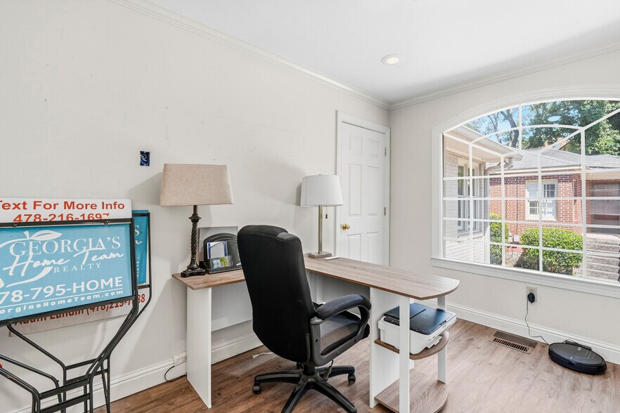 More Photos Of 3357 Vineville Ave, Macon-Bibb Office Residential For Sale