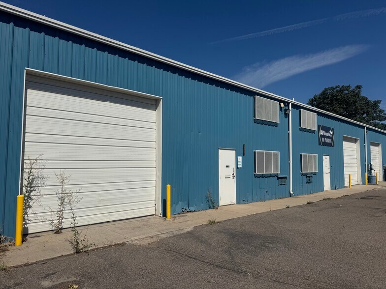 Primary Photo Of 5569 Pearl St, Denver Warehouse For Lease