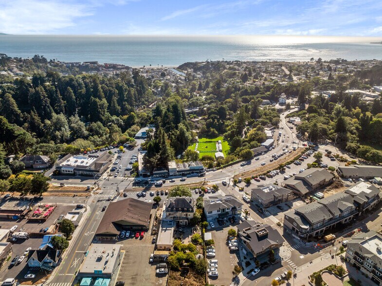 More Photos Of 8041 Soquel Dr, Aptos Hospitality For Sale