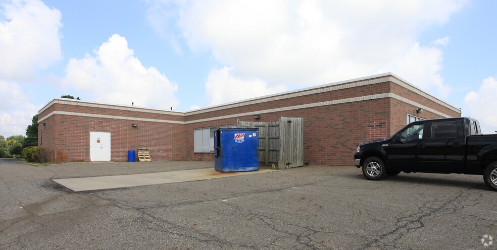 More Photos Of 6731-6735 Ames Rd, Parma General Retail For Sale