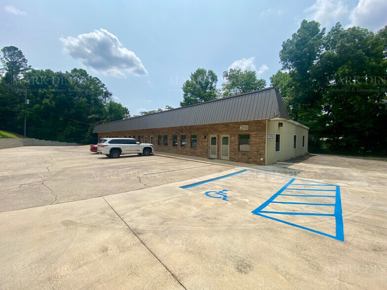 More Photos Of 2050 Oak Mountain Dr, Pelham Office For Sale