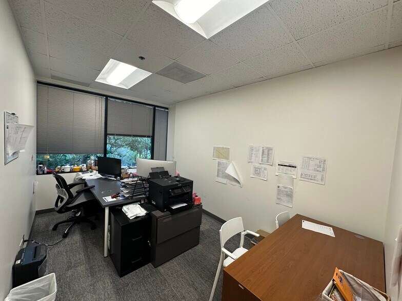 More Photos Of 21660 Copley Dr, Diamond Bar Office For Lease