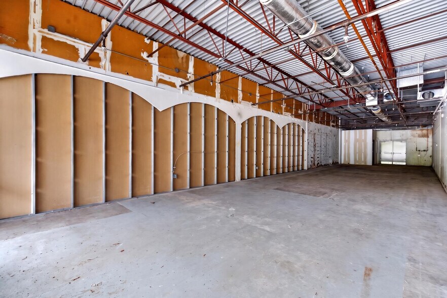 More Photos Of 439-489 N Cannon Blvd, Kannapolis Unknown For Lease