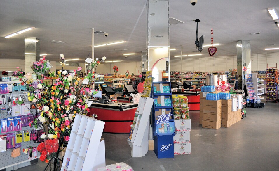 More Photos Of 130 E 2nd St, Calexico Storefront Retail Office For Sale