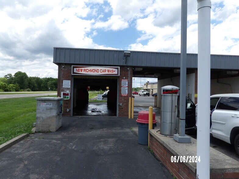 More Photos Of 1045 Old US Rte 52, New Richmond Carwash For Sale