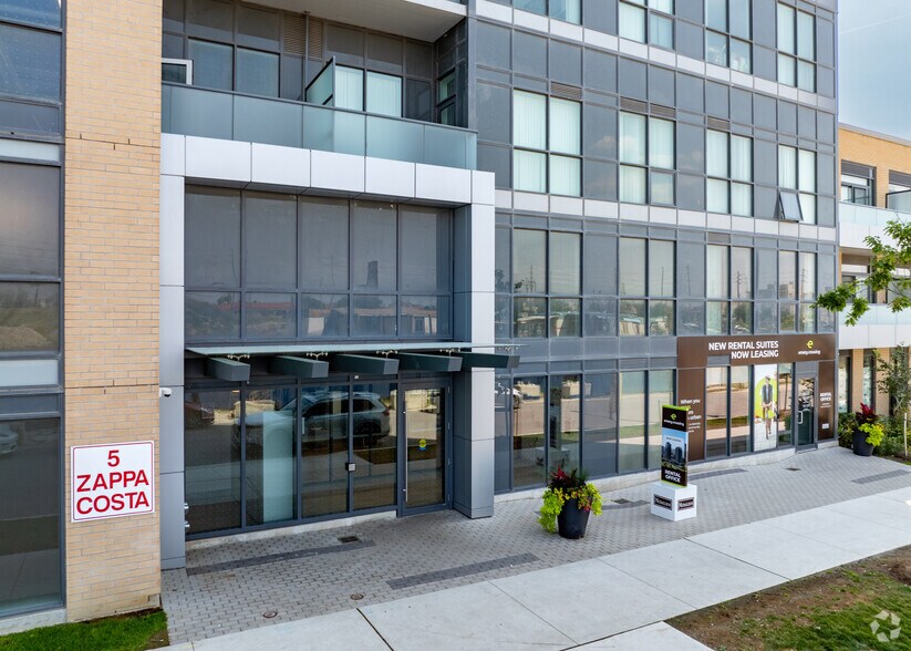 More Photos Of 5 Zappacosta Dr, Toronto Apartments For Lease