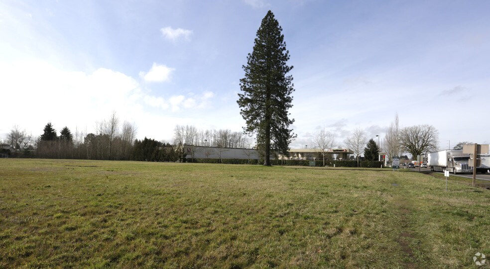 More Photos Of 2010 Molalla Rd NE, Woodburn Land For Sale