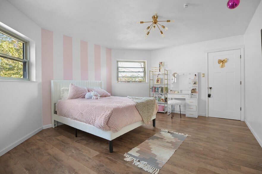 More Photos Of 122 Ouachita River Haven Rd, Pencil Bluff Hotel For Sale