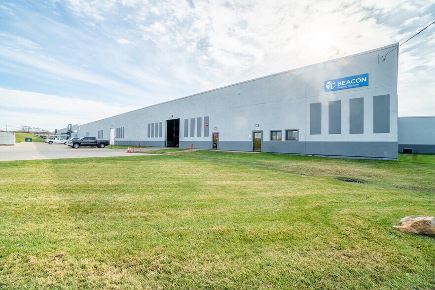 More Photos Of 1200 Lebanon Rd, West Mifflin Warehouse For Lease