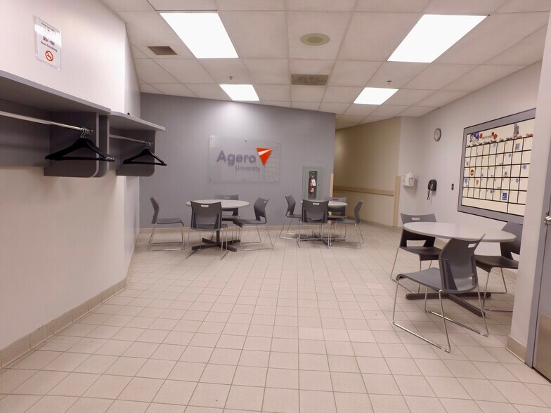 More Photos Of 475 Pim St, Sault Ste. Marie Supermarket For Sale