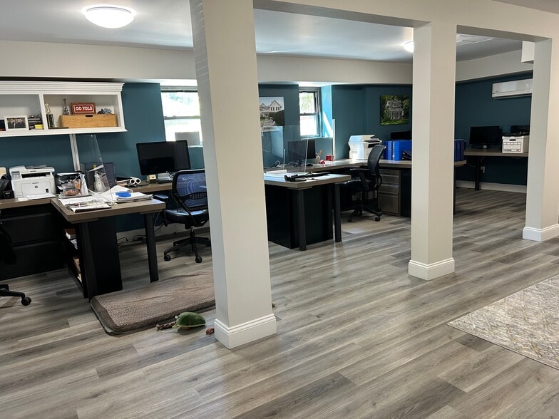 Primary Photo Of 160 Theodore Fremd Ave, Rye Apartments For Lease