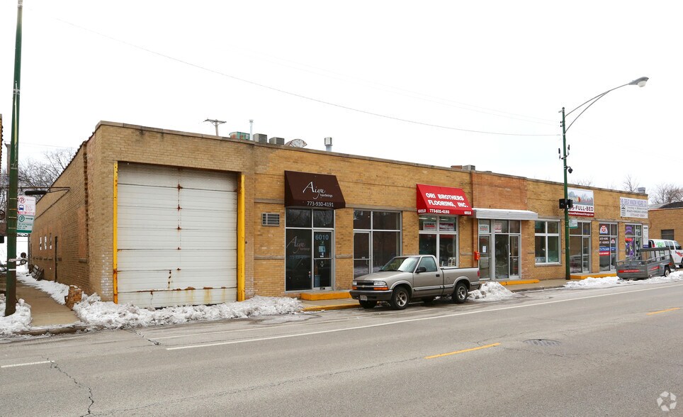 6010 N NORTHWEST HWY  