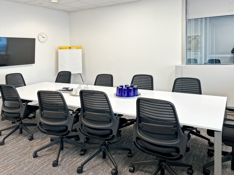 More Photos Of 1 Manhattanville Rd, Purchase Coworking Space