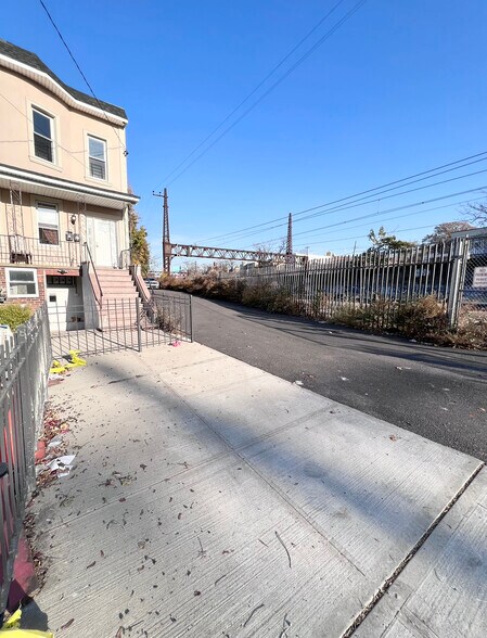 More Photos Of 1604 Van Buren St, Bronx Multifamily For Sale