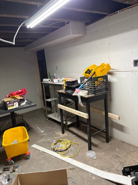 More Photos Of 582-592 W 207th St, New York Storefront For Lease