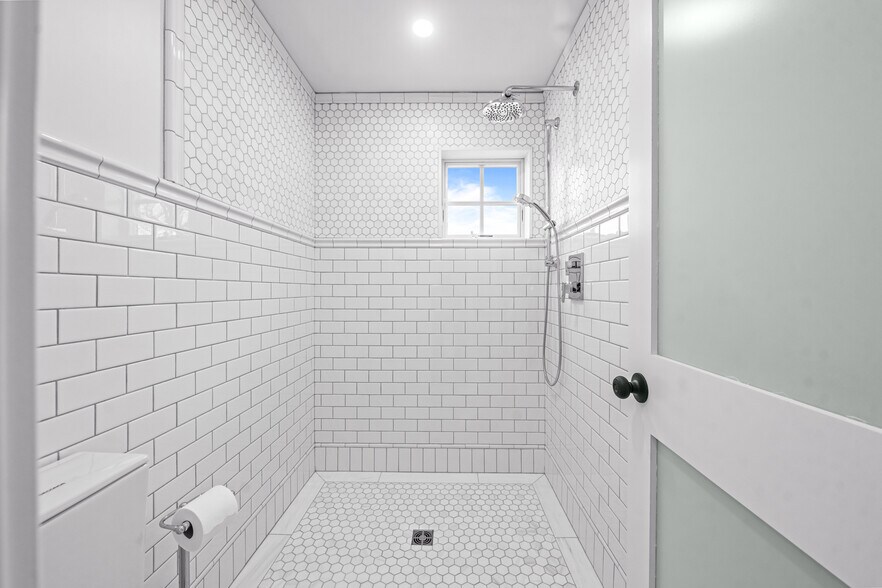 More Photos Of 300 S Route 73, Berlin Office For Sale