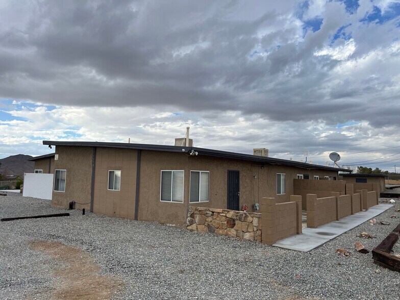 More Photos Of 26650 Chipeta Rd, Apple Valley Apartments For Sale