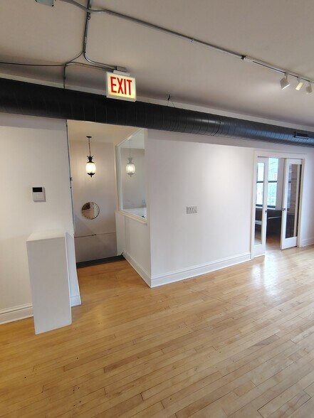 More Photos Of 3317 W Fullerton Ave, Chicago Storefront Retail Office For Lease