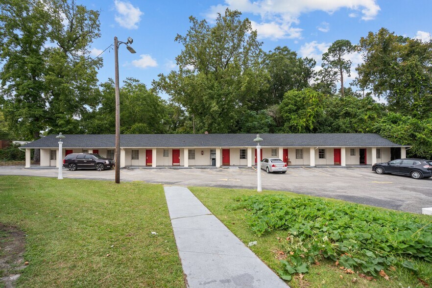 More Photos Of 2929 Market St, Wilmington Land For Sale