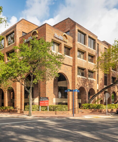 More Photos Of 3250 Mary St, Coconut Grove Office For Lease