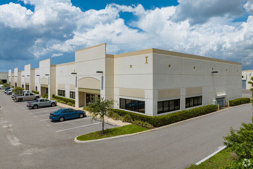 More Photos Of 4610-4630 Eagle Falls Pl, Tampa Warehouse For Lease