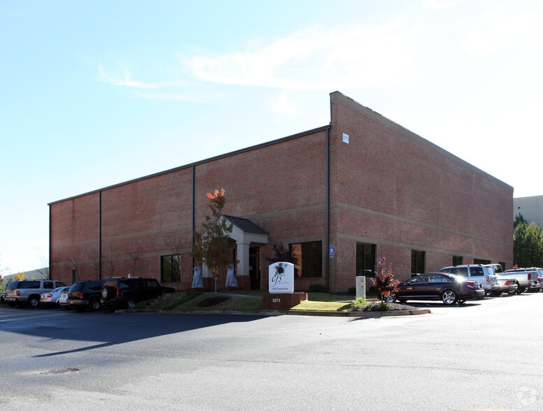 More Photos Of 3371 Martin Farm Rd, Suwanee Warehouse For Sale