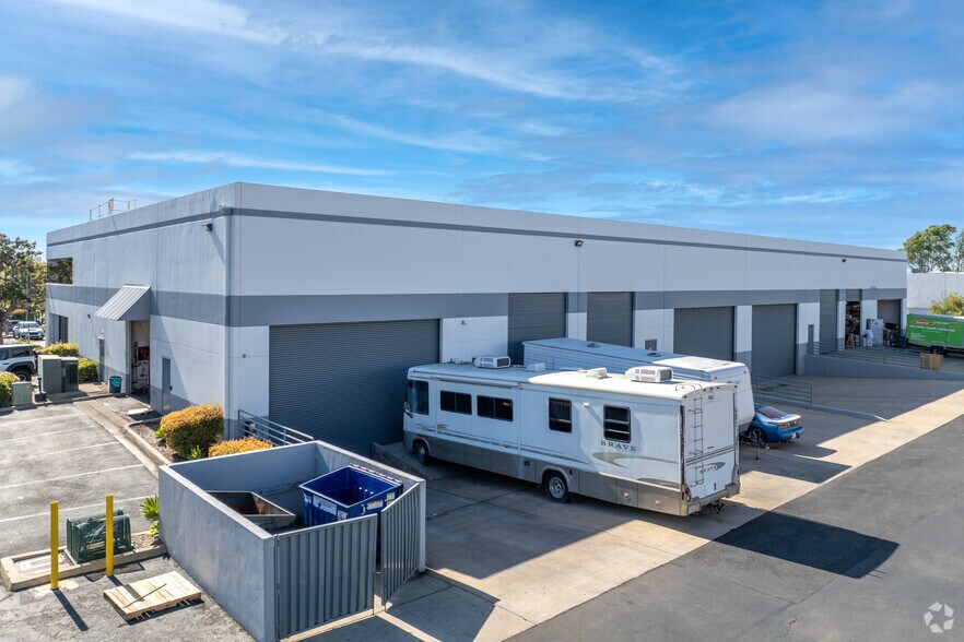 More Photos Of 12255 Kirkham Rd, Poway Warehouse For Lease