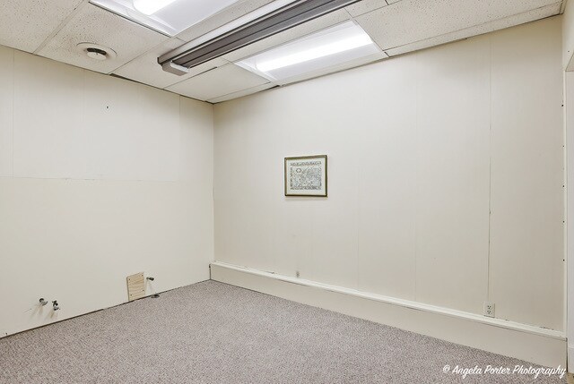 More Photos Of 4901 W Elm St, McHenry Office For Sale