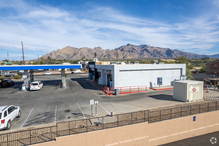 More Photos Of 5960 N Oracle Rd, Tucson Convenience Store For Sale
