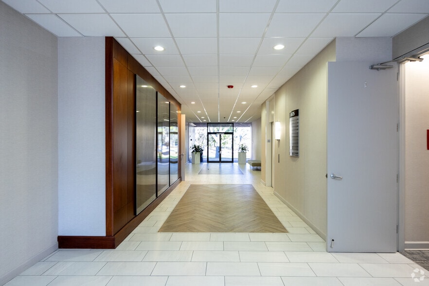 More Photos Of 6025 The Corners Pky, Peachtree Corners Unknown For Lease