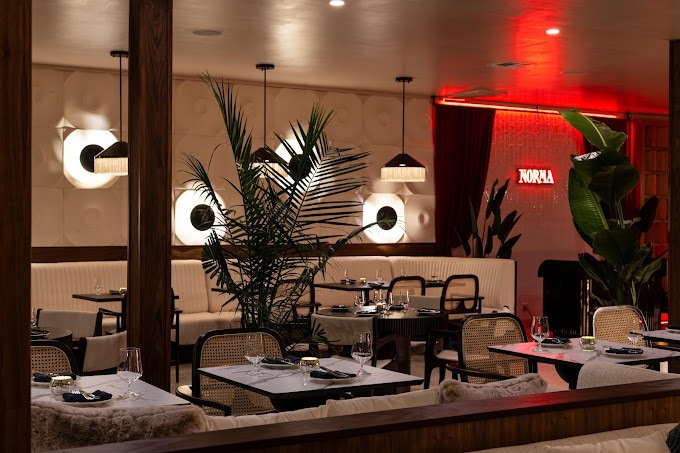 More Photos Of 629 N La Cienega Blvd, West Hollywood Storefront For Lease