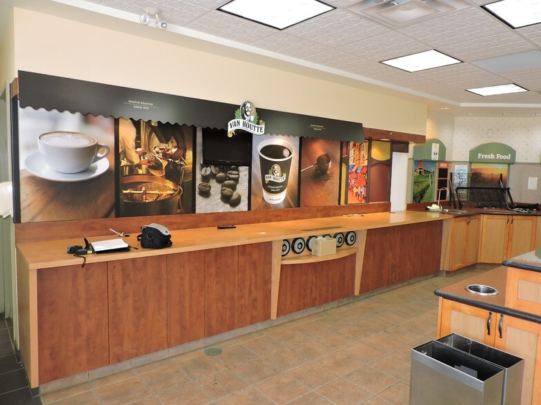 More Photos Of 41 Petrolia Dr, Red Deer Convenience Store For Lease