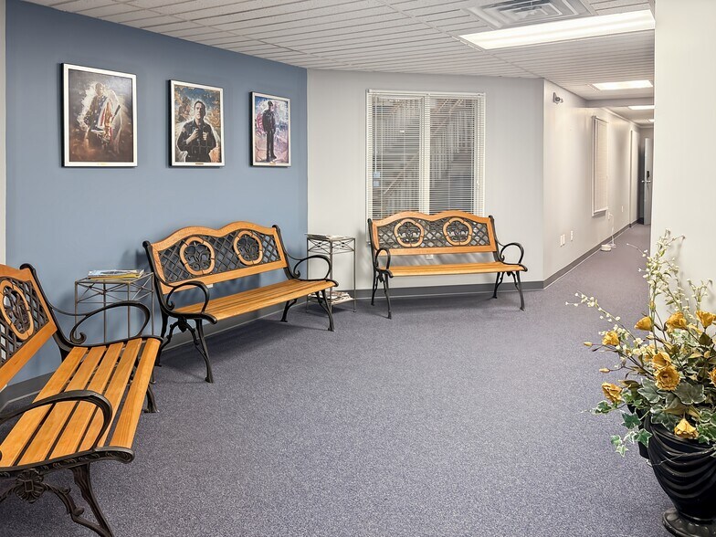 More Photos Of 220 S Main St, Butler Coworking Space
