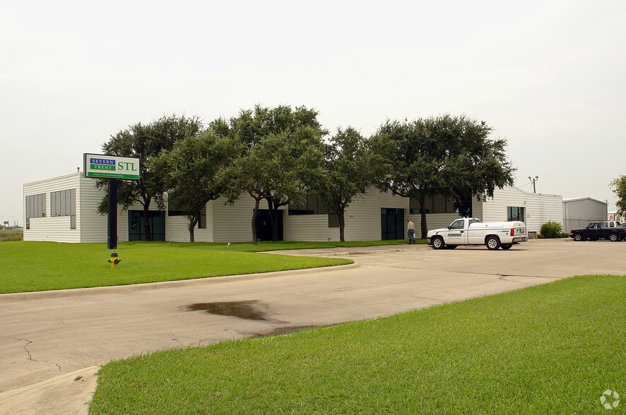 More Photos Of 1733 N Padre Island Dr, Corpus Christi Research And Development For Lease