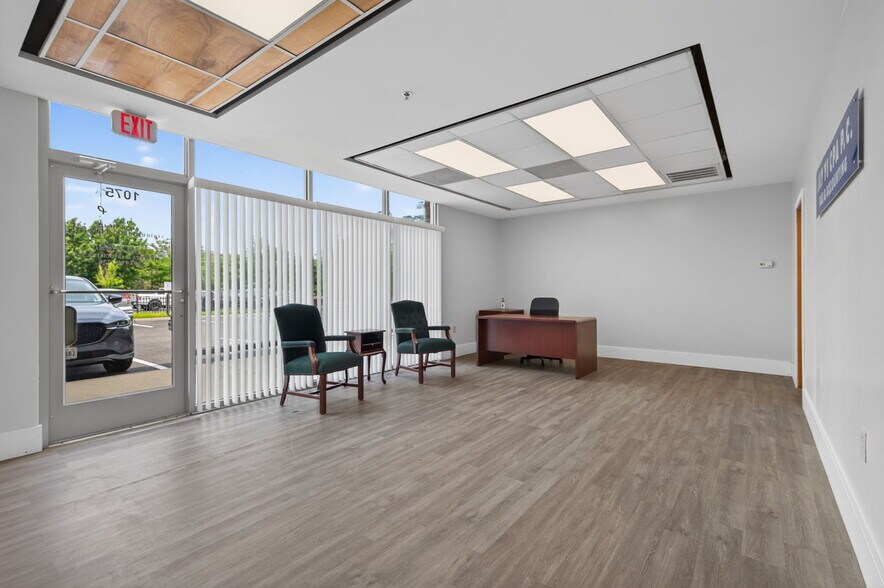 More Photos Of 1060-1090 Loftis Blvd, Newport News Office Residential For Sale