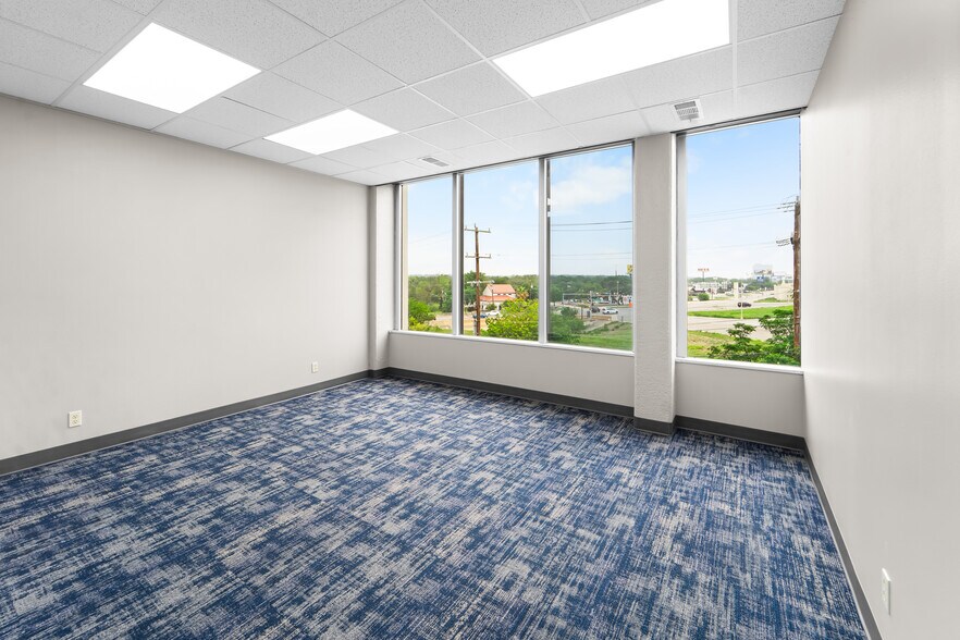 More Photos Of 1800 NE Loop 410, San Antonio Unknown For Lease