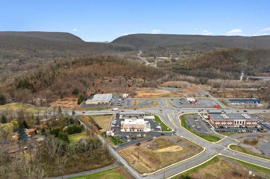More Photos Of 237 Mosier Farm dr, East Stroudsburg Convenience Store For Sale