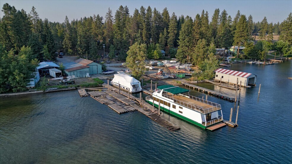 More Photos Of 5729 E Marine Dr, Post Falls Marina For Sale