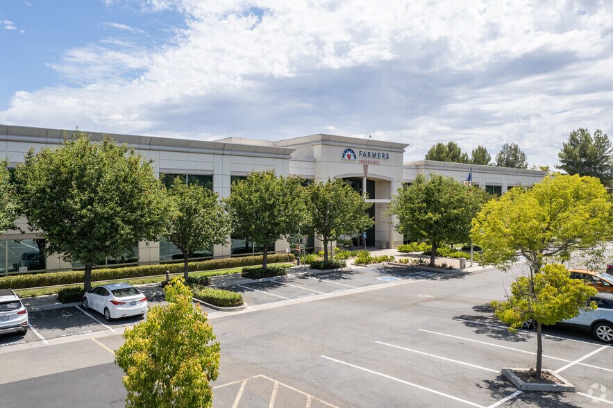 More Photos Of 31051 Agoura Rd, Westlake Village Office For Sale