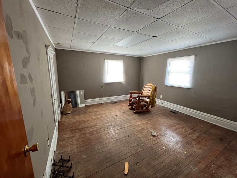 More Photos Of , Huntington Multifamily For Sale