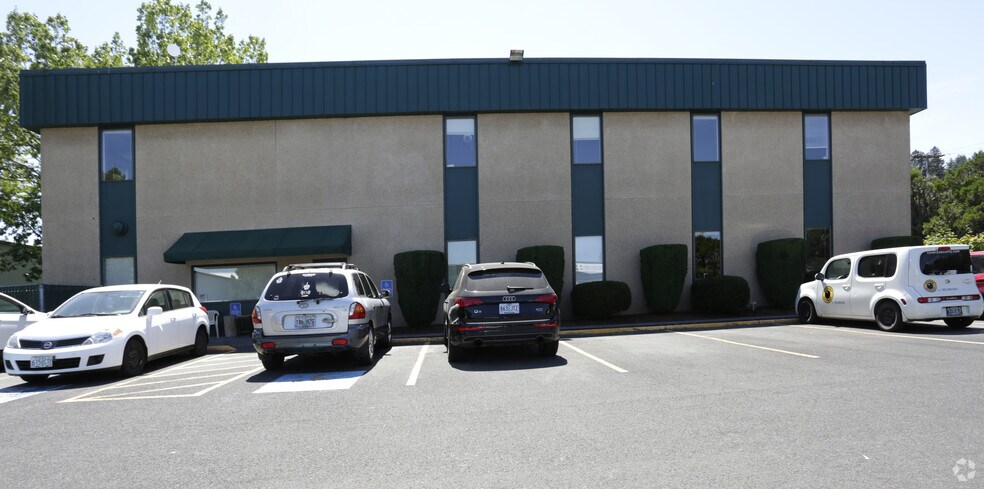 More Photos Of 2951 NW Division St, Gresham Office For Lease