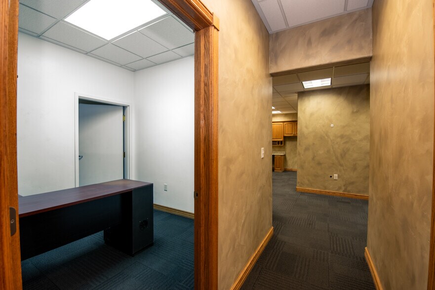 More Photos Of 335 S 1250 W, Lindon Self Storage For Lease