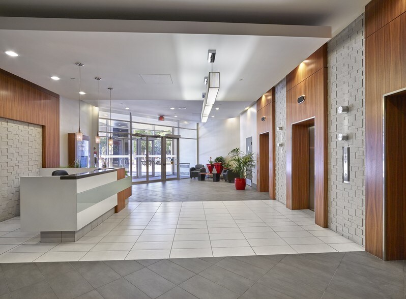 More Photos Of 1015 4th St SW, Calgary Office For Sale