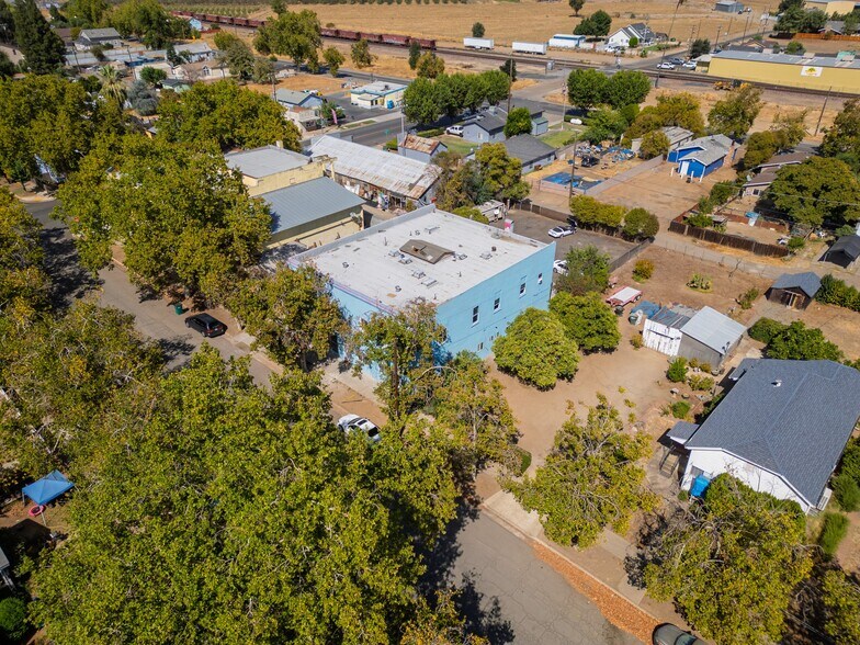 More Photos Of 3882 Washington Ave, Le Grand Apartments For Sale