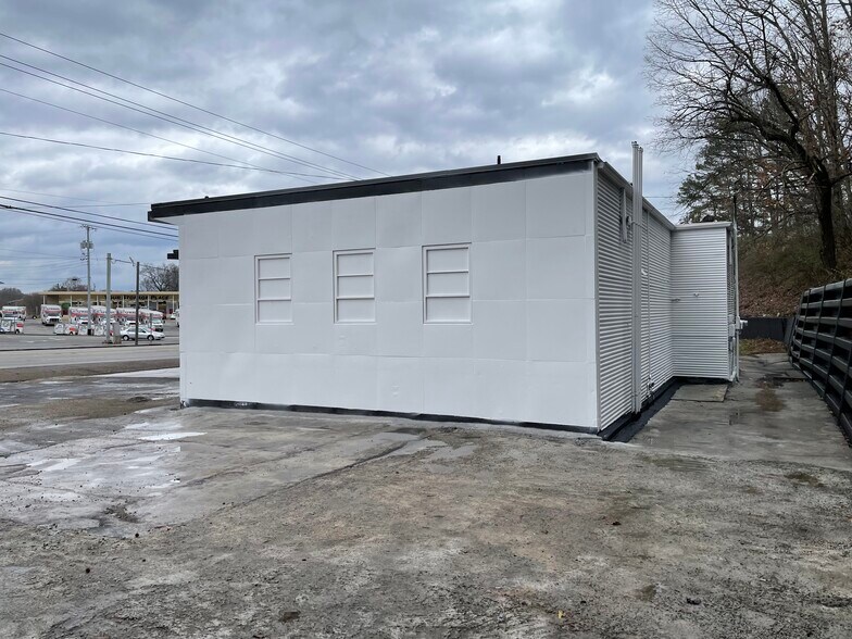More Photos Of 3976 Hixson Pike, Chattanooga Auto Repair For Lease