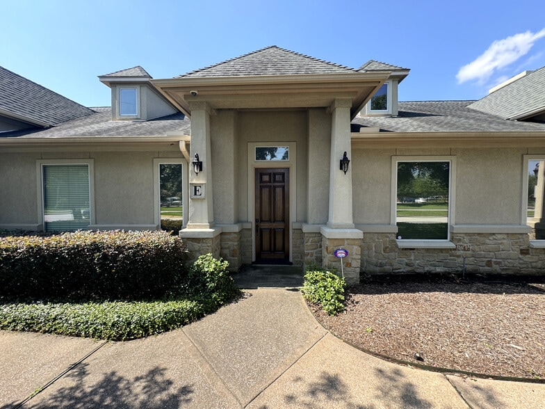 More Photos Of 11601 Spring Cypress Rd, Tomball Medical For Sale