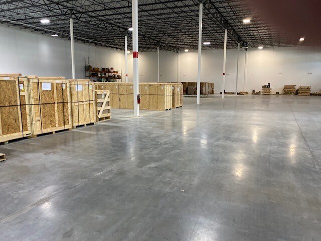 More Photos Of 1033 Cass White Rd NE, Cartersville Distribution For Lease